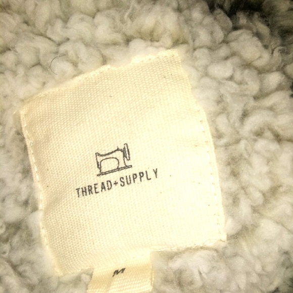 Thread & Supply front zip Arctic Fleece Vest - Picture 7 of 9